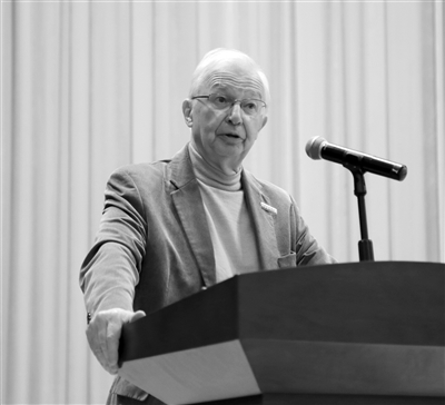 1478057438833678.jpg 讓-瑪麗萊恩教授.jpg