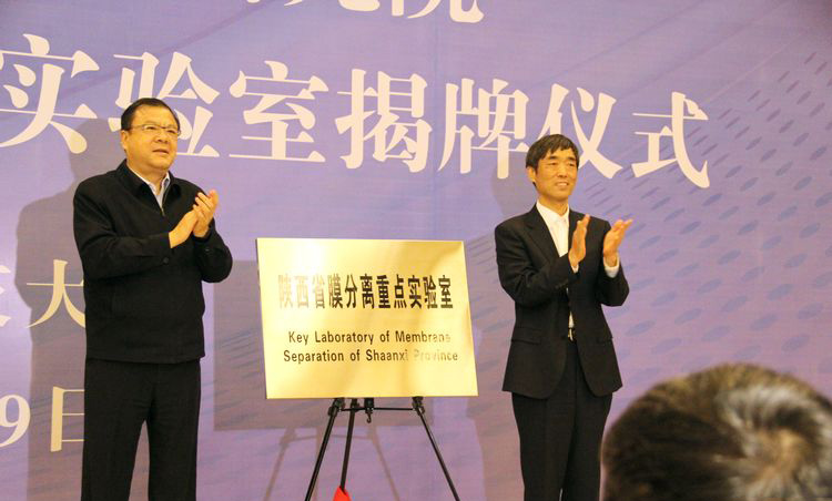 1495435682321483.jpg f8bc126a284a1a88db9a35.jpg