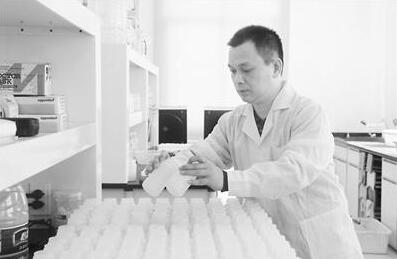 26年使用儀器“透視”礦藏的人——陽國運 26年使用儀器“透視”礦藏的人——陽國運