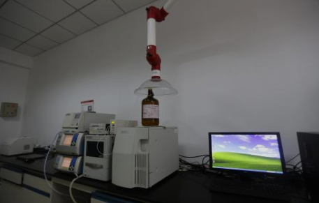 利用凝膠滲透色譜、核磁,合成單一手性碳納米管的長共軛鏈段 利用凝膠滲透色譜、核磁,合成單一手性碳納米管的長共軛鏈段