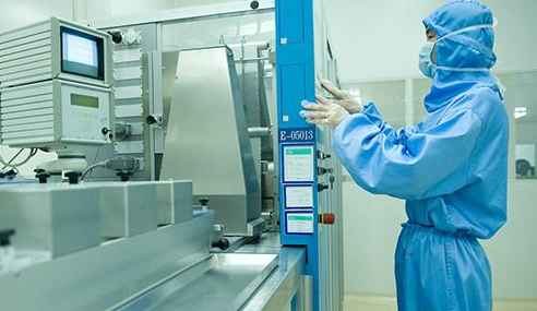 我國中西部最大核酸檢測實驗室揭牌 我國中西部最大核酸檢測實驗室揭牌