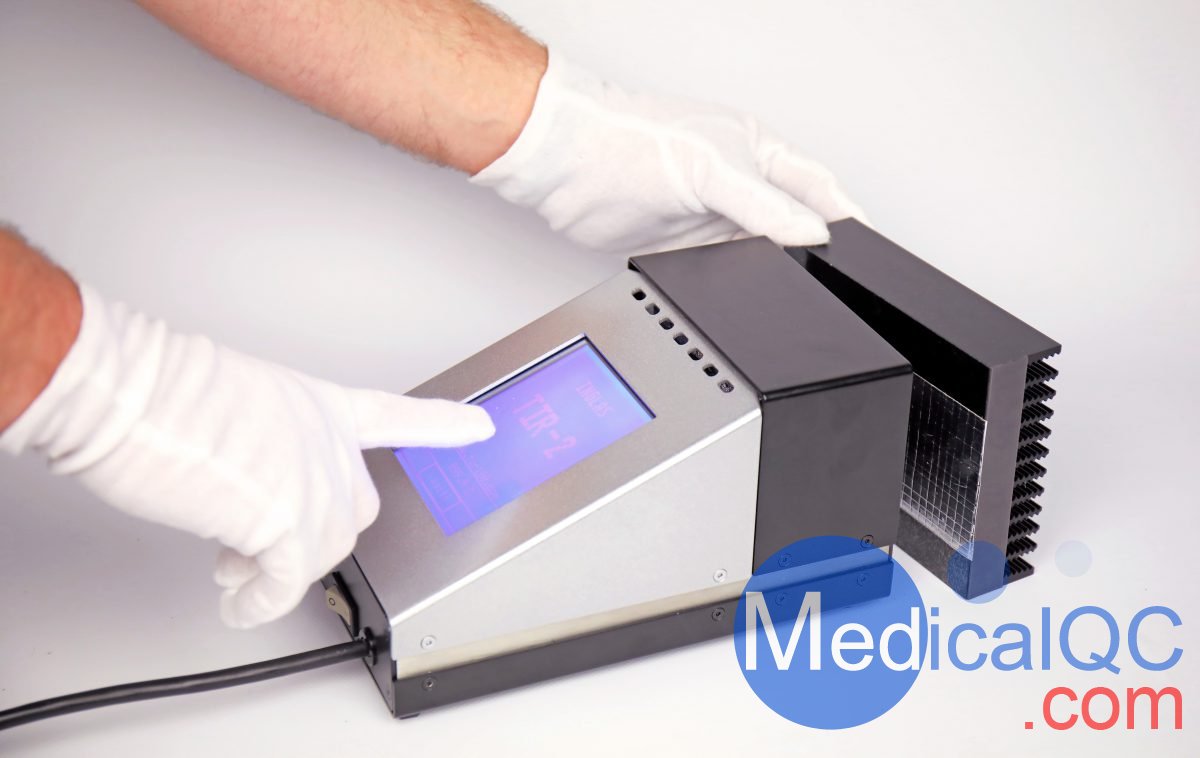 TIR100-2紅外熱發射率測定儀，TIR 100-2熱輻射率儀